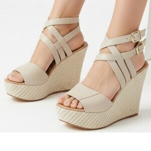 Wedge Platform Sandals Womens Size 8 , Beige  Lightweight Summer Heels NEW
